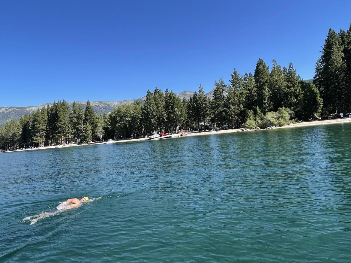 Stillwater 8 - Lake Tahoe sikeres átúszása