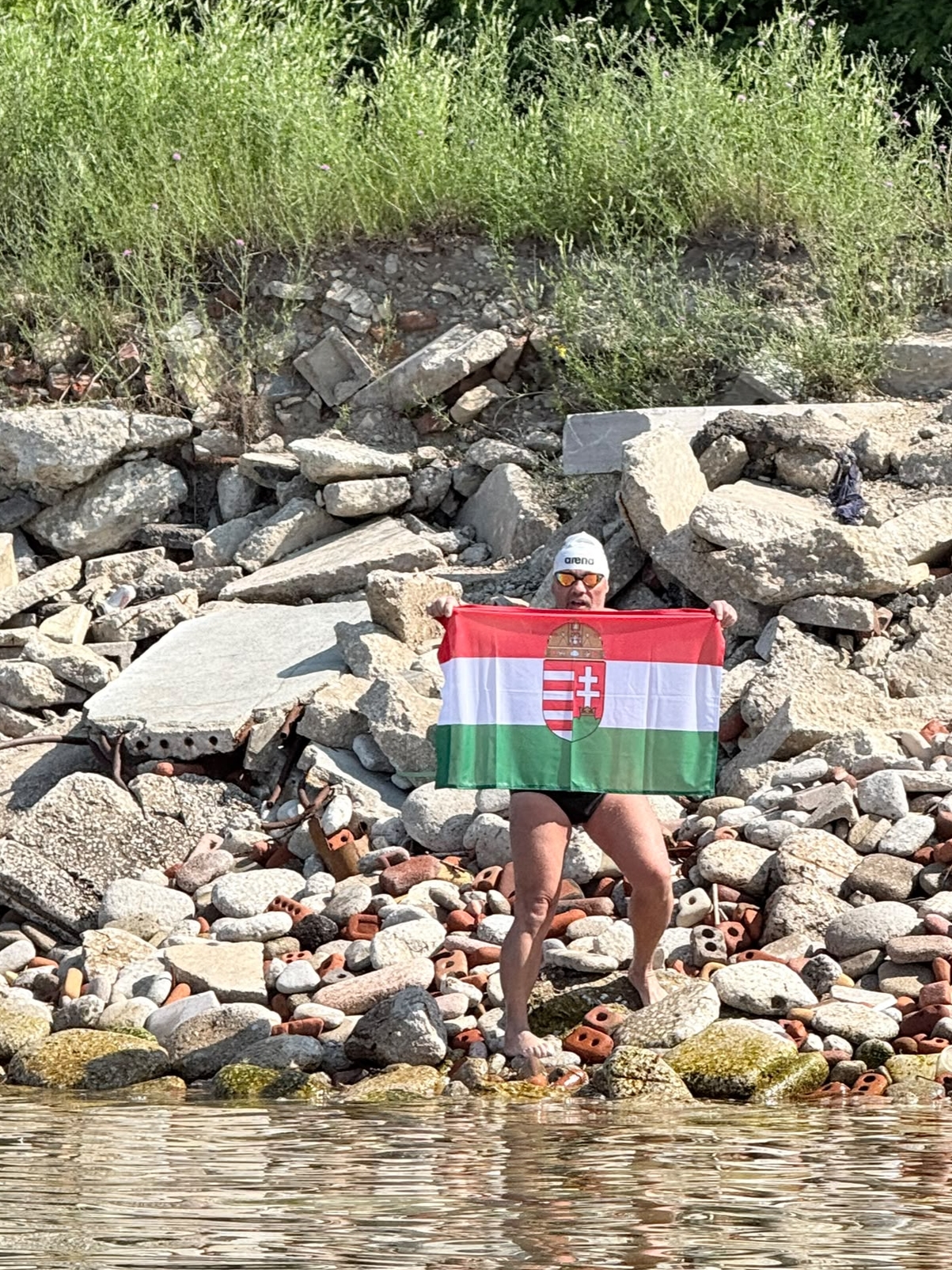 Az Ontárió sikeres átúszása